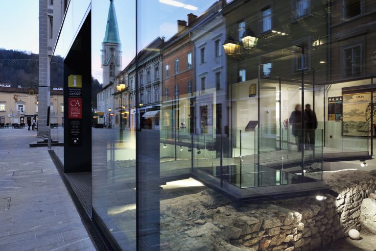 02_paviljon_za_prezentacijo_arheleogije_celje_©Nande_Korpnik_2019